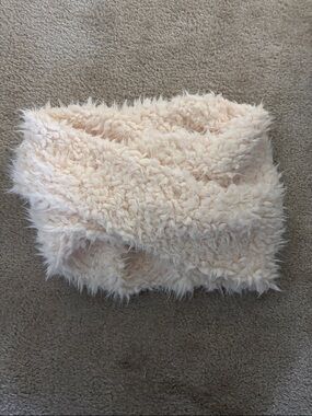 Cozy Faux Fur Infinity Scarf in Soft Cream